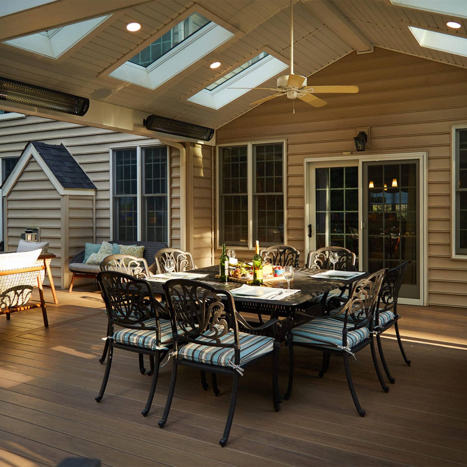 With an attached roof system, you can enjoy your outdoor living space no matter the weather! Bonus: opt for Bromic infrared heaters to extend your comfortability when there's a chill in the air!