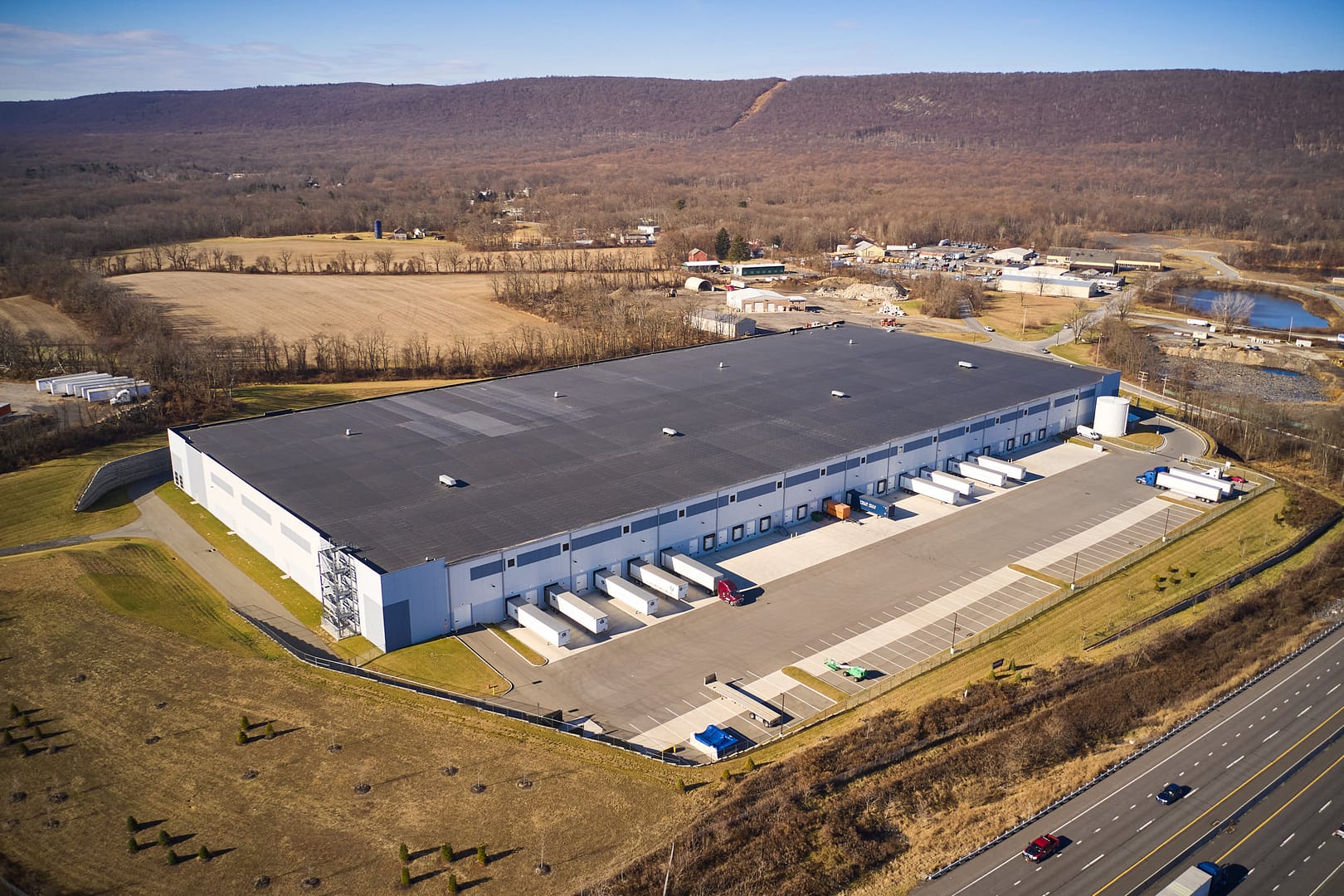 Male Road Warehouse