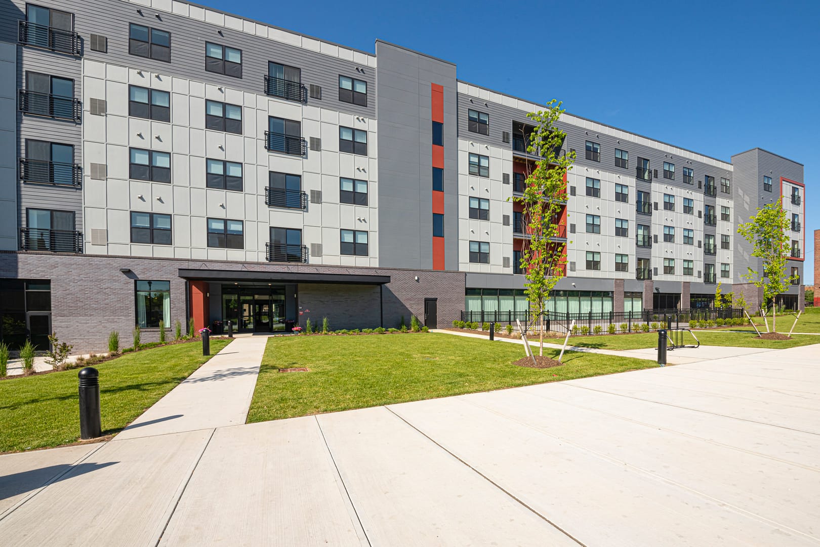 http://J.G.%20Petrucci%20Company%20welcomes%20residents%20to%20new%20172-unit%20East%20Orange%20apartment%20community