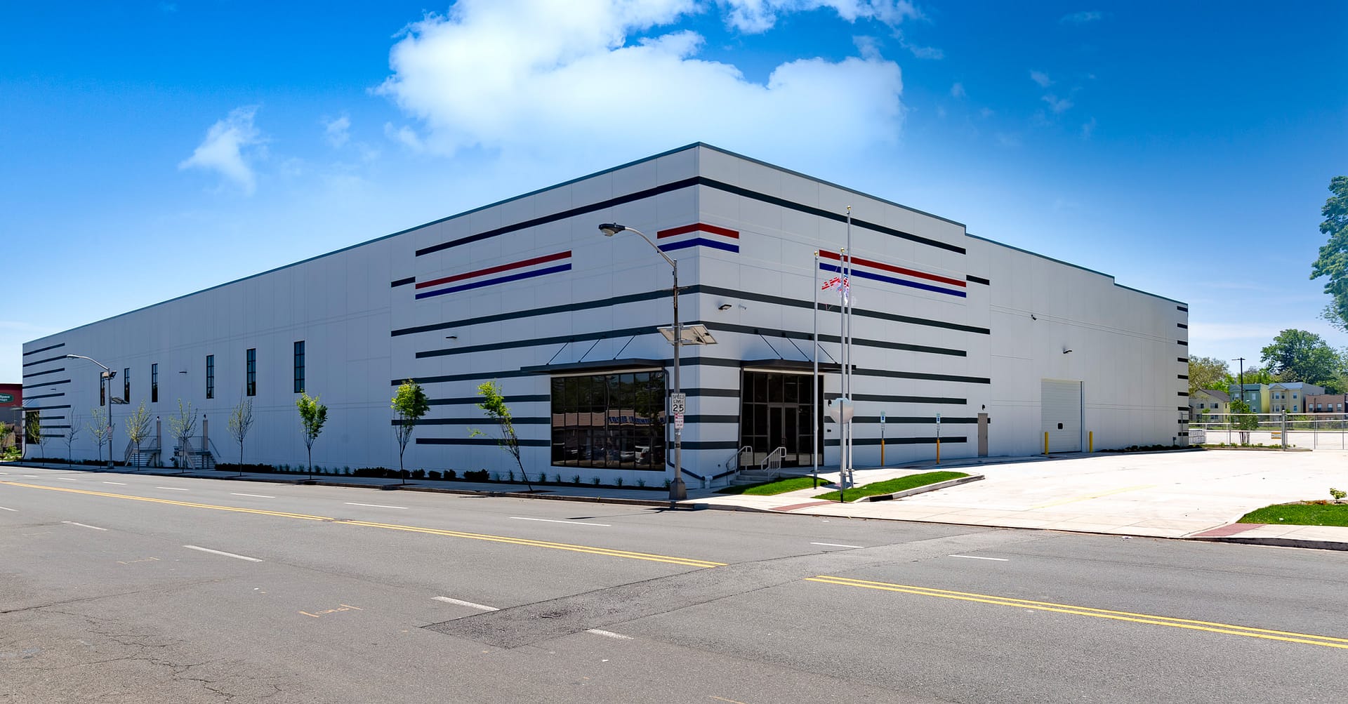 http://J.G.%20Petrucci%20inks%2030,390%20sq.%20ft.%20lease%20at%20newly%20construed%20building%20in%20East%20Orange,%20New%20Jersey