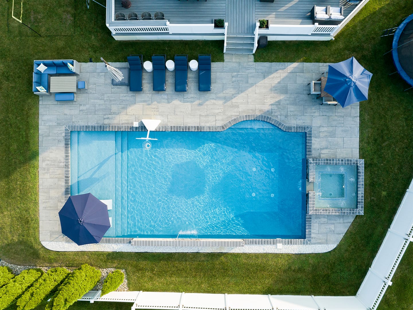 South Jersey Luxury Vinyl Pool Builders