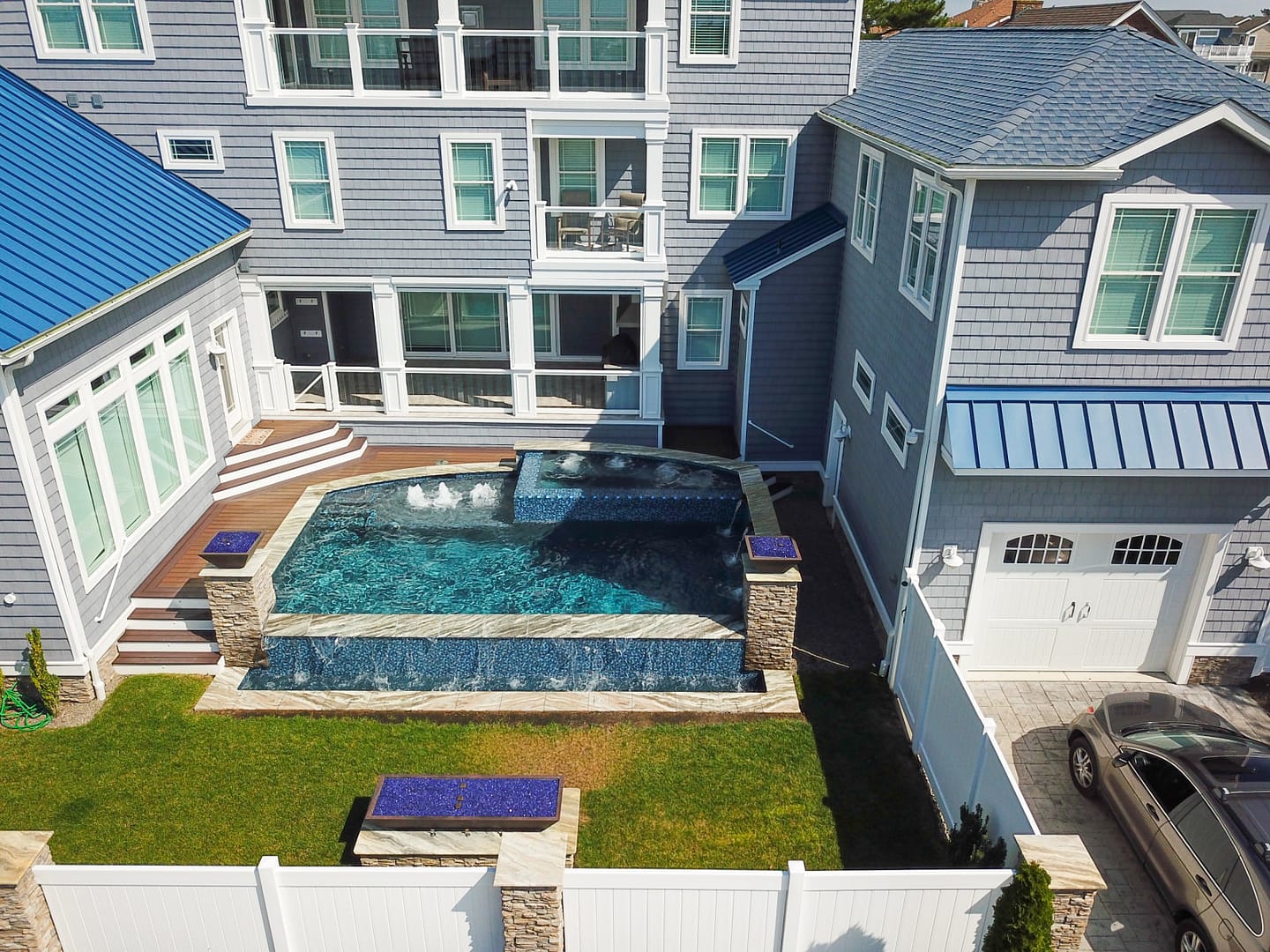 Brigantine, NJ Custom Outdoor Pool & Living Space