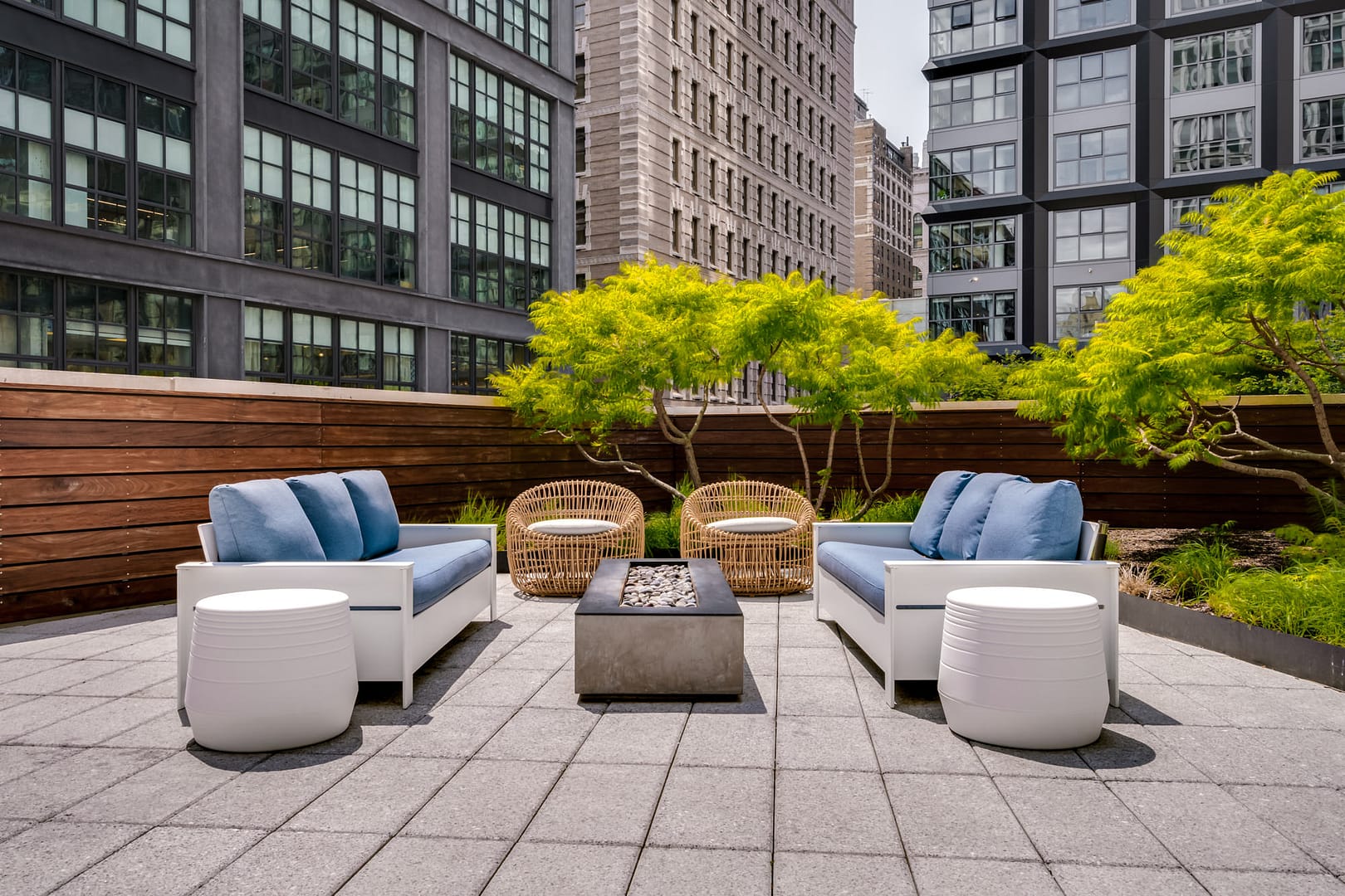 1101LudlowSt-3