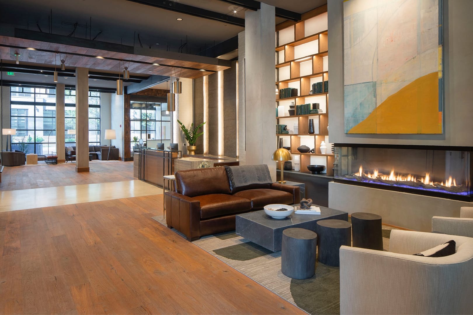 RyeHouse_Int_Amenity_Clubroom_LoungeFireplace1_MatthewBorkoski_April2023
